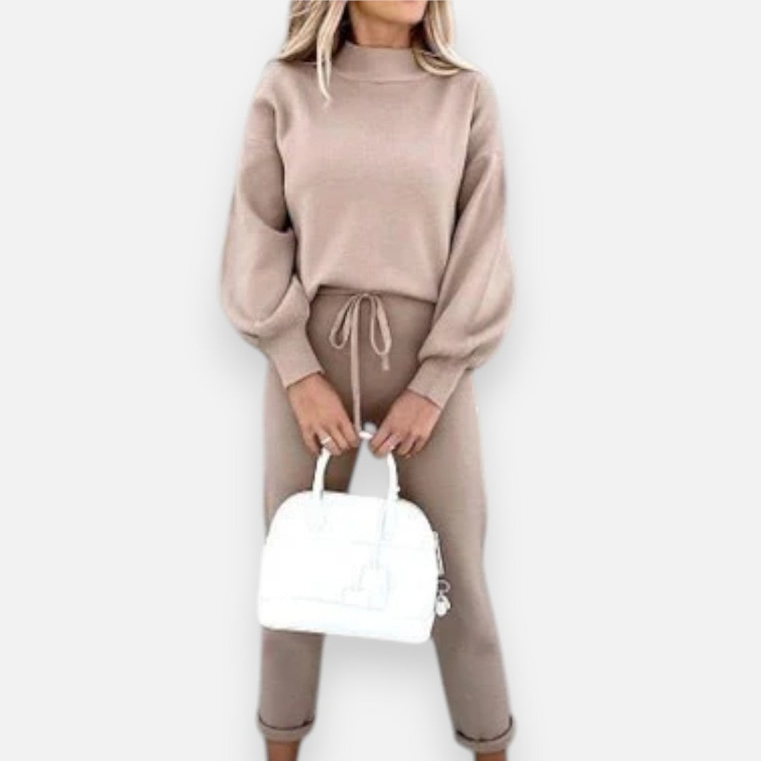 Mivora London | Women’s Sweater & Trousers Set