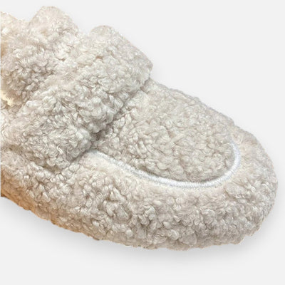 Mivora London | Women’s Plush Shoes – Soft Warmth & Everyday Comfort