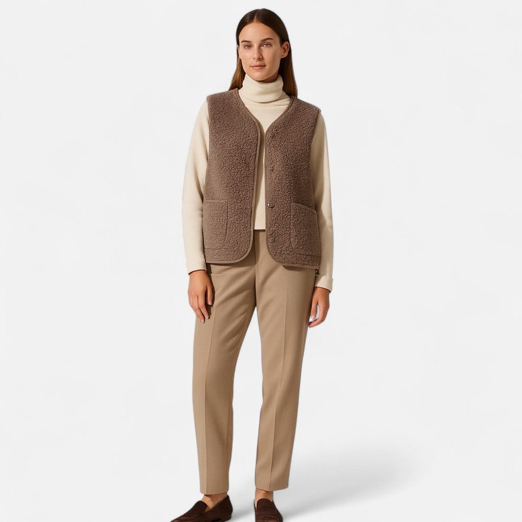 Mivora London | Women’s Velvety Plush Vest